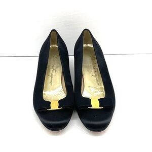 FERRAGAMO BOW KITTEN HEELS